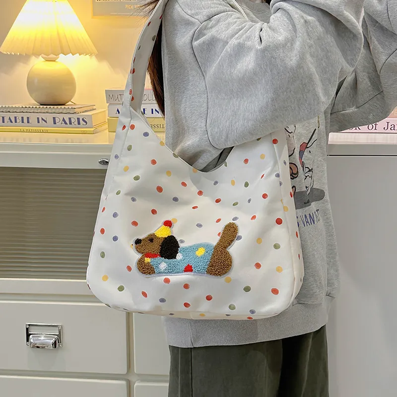 Single Warehouse Polyester Shoulder Bag Regular Women's White/Ecru/Black-7