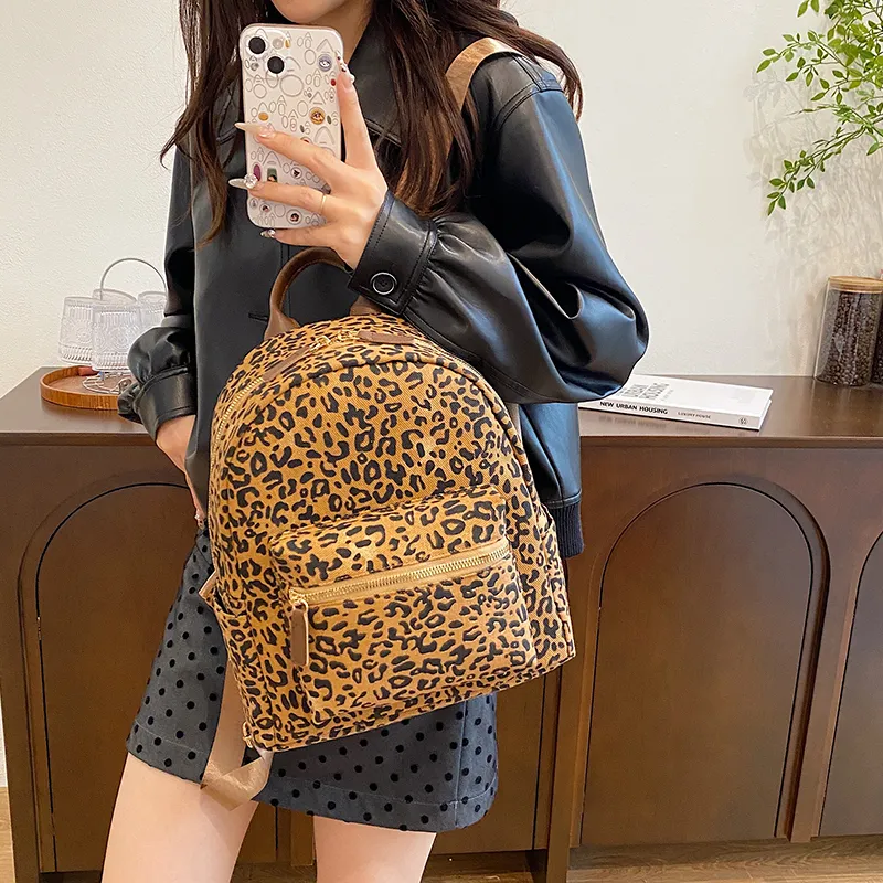 Single Warehouse Knit Backpack Women's Brown/Coffee-1
