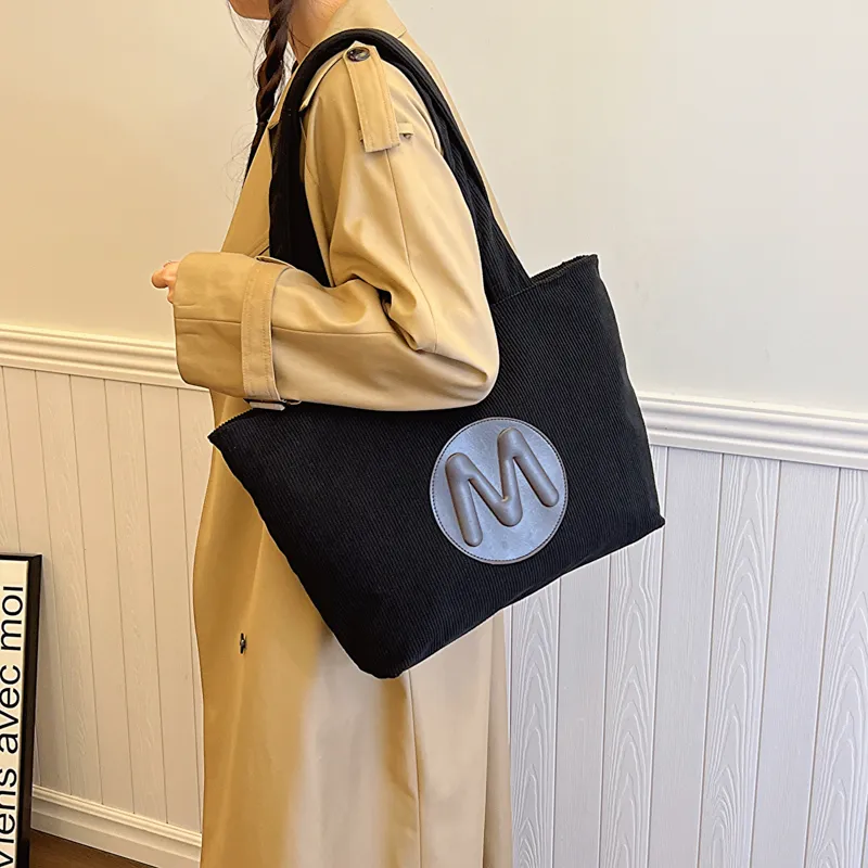 Single Warehouse Nylon Fabric Shoulder Bag Women's Ecru/Black/Light Brown/Green-7