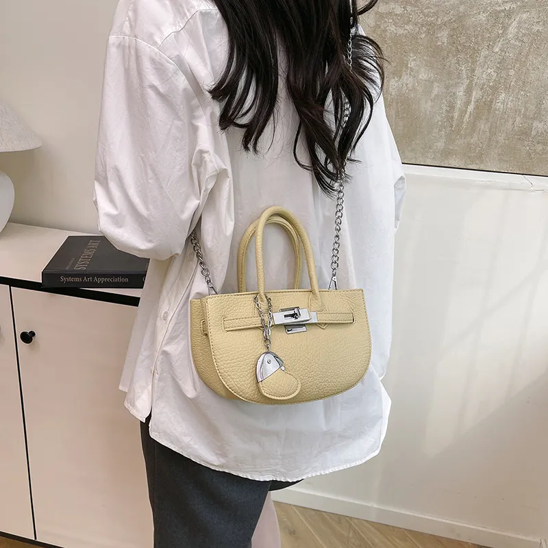 Single Warehouse PU Shoulder Bag Regular Women's White/Black/Yellow/Blue/Pink-7