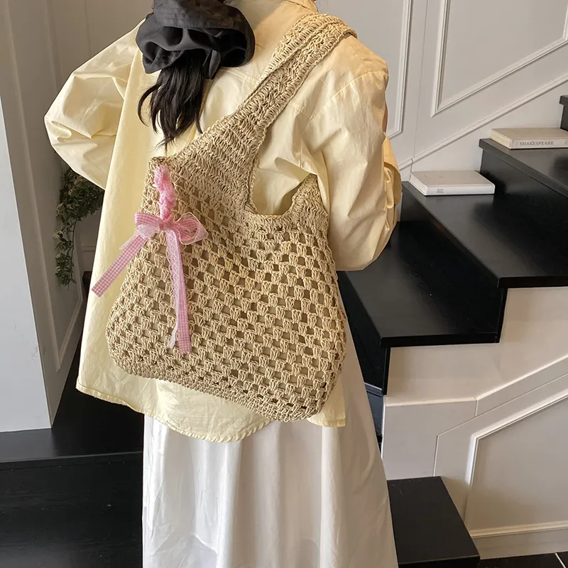 Single Warehouse Straw Woven Shoulder Bag Regular Women's Ecru/Khaki-5