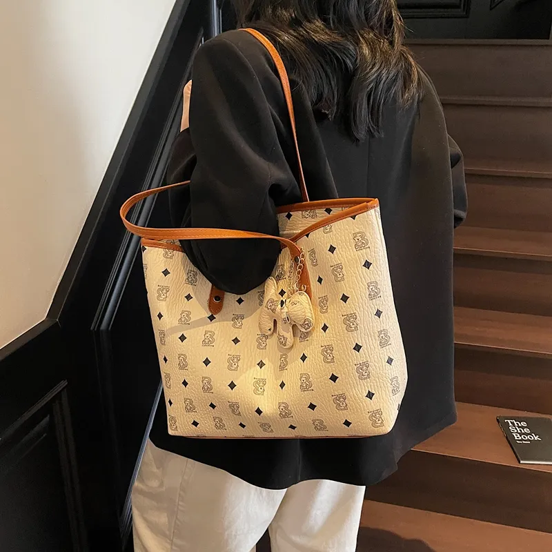 Single Warehouse PU Tote Handheld Shoulder Bag Regular Women's Ecru/Pink/Brown/Coffee/Black-2