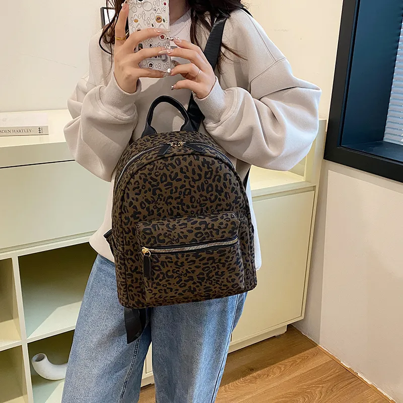 Single Warehouse Knit Backpack Women's Brown/Coffee-10