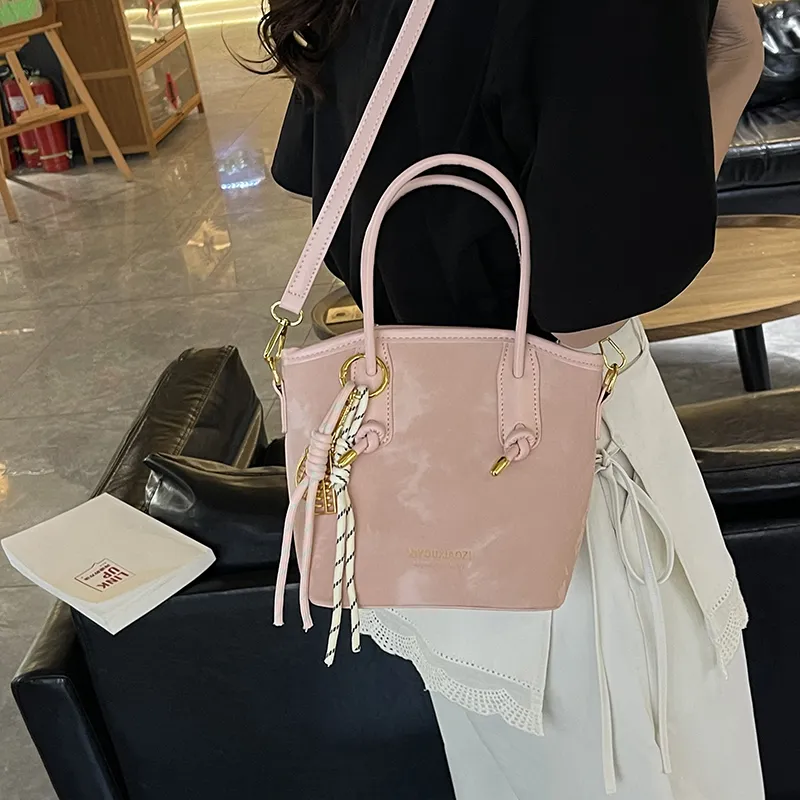 Single Warehouse PU Shoulder Bag Regular Women's Ecru/Silver/Green/Pink/Black-22