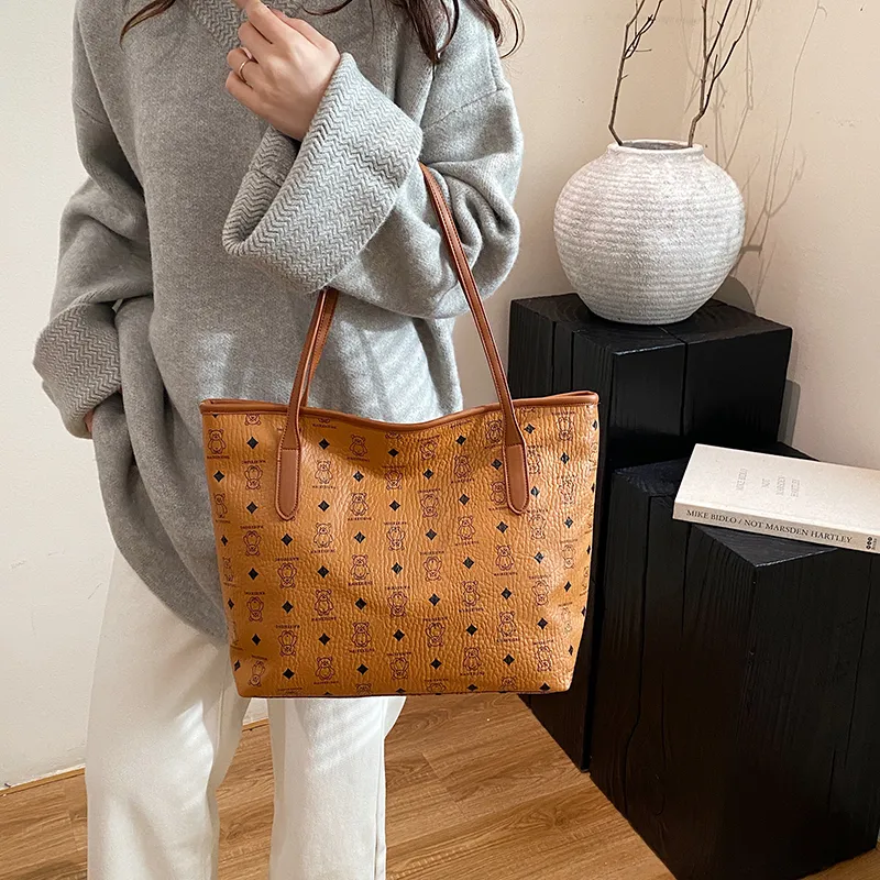 Single Warehouse PU Shoulder Bag Regular Women's White/Brown/Black-11