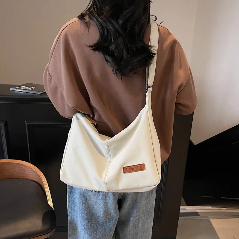 Single Warehouse Fabric Shoulder Bag Regular Unisex White/Light Green/Gray/Black-5