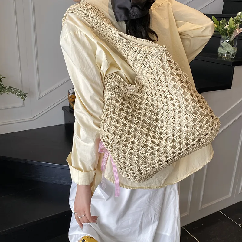 Single Warehouse Straw Woven Shoulder Bag Regular Women's Ecru/Khaki-3