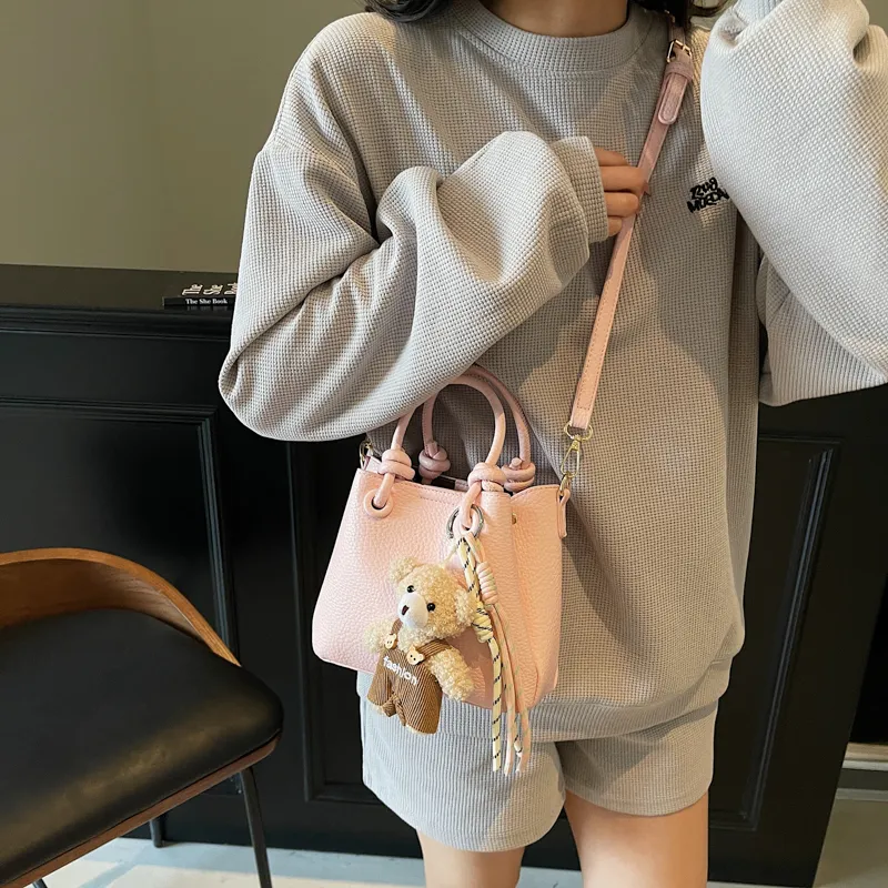 Single Warehouse PU Shoulder Bag Regular Women's Khaki/Ecru/Pink/Silver/Black-17