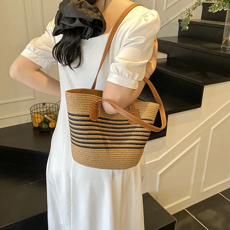 Single Warehouse PU With Straw Woven Shoulder Bag Regular Women's Ecru/Khaki/Khaki & Black-15