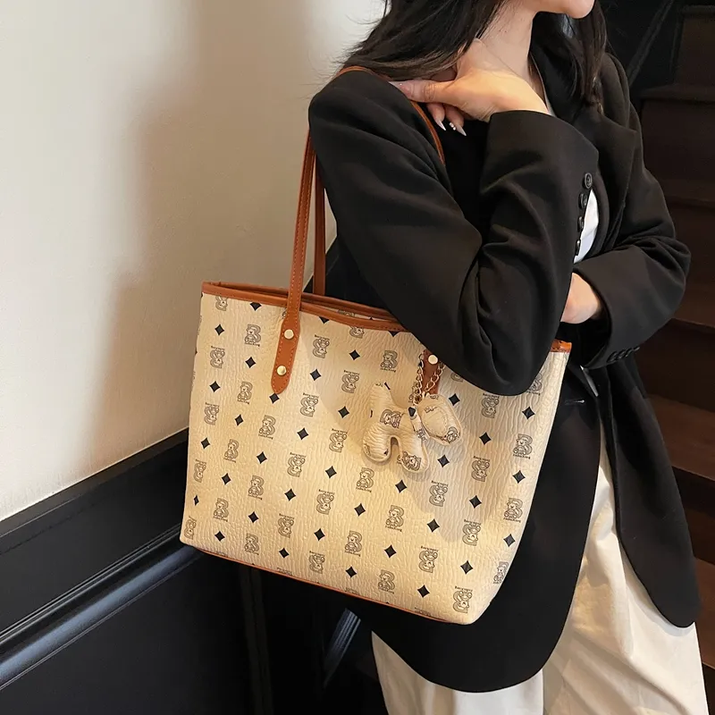 Single Warehouse PU Tote Handheld Shoulder Bag Regular Women's Ecru/Pink/Brown/Coffee/Black-1