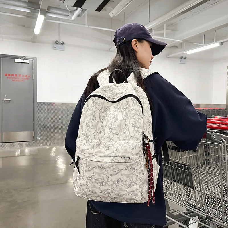 Single Warehouse Nylon Backpack Unisex White/Red/Green/Black-1