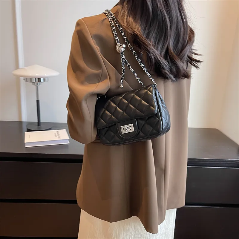 Single Warehouse PU Shoulder Bag Regular Women's Ecru/Silver/Pink/Black-22