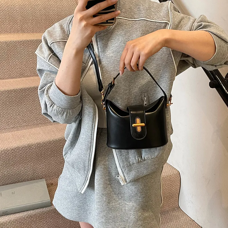 Single Warehouse PU Shoulder Bag, Handbag Regular Women's White/Silver/Brown/Black-19