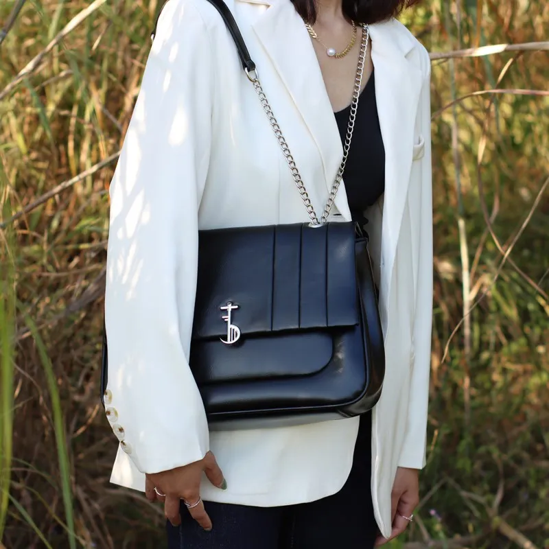 Gudair PU Waxed Leather Shoulder Bag Regular Women's White/Black/Red-3