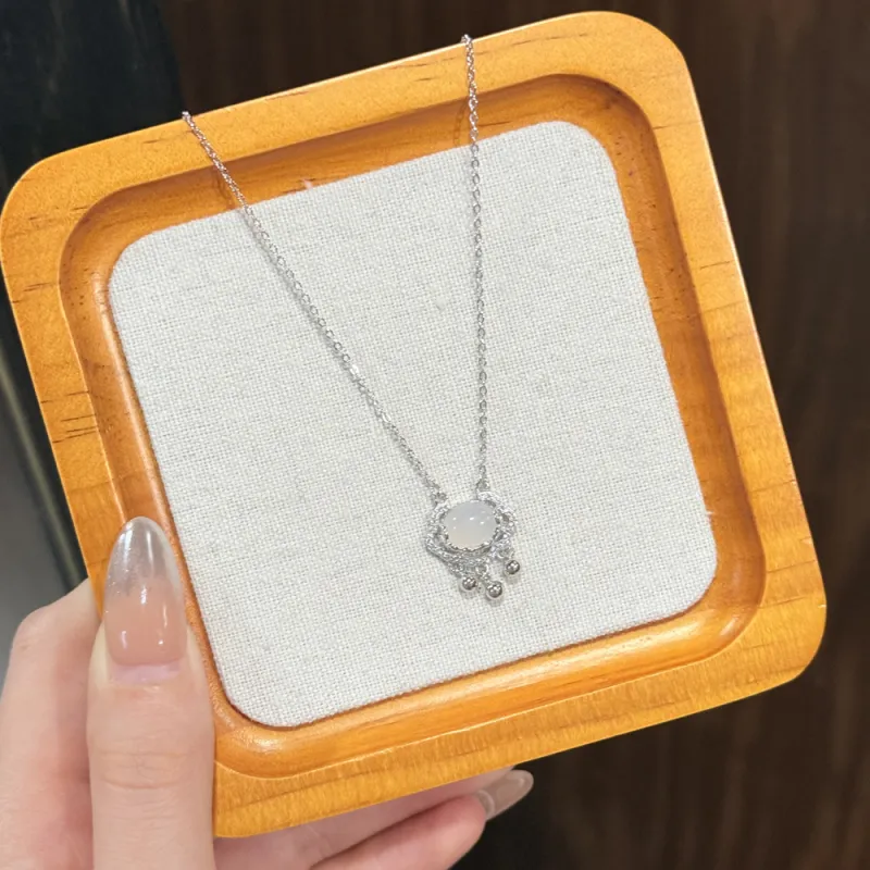 HAPPY BEAN Chalcedony Necklaces Women's-6