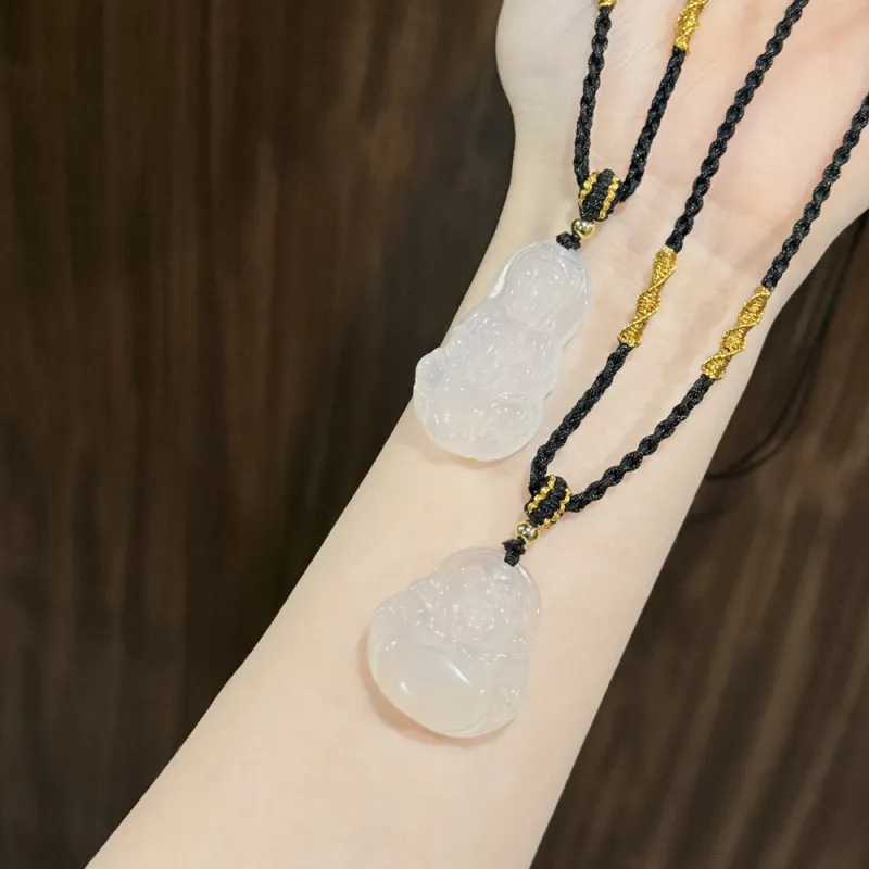 HAPPY BEAN Chalcedony Necklaces Unisex-14