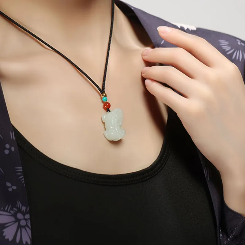 HAPPY BEAN Necklaces White Jade/Pale Greenish White Jade Unisex-1