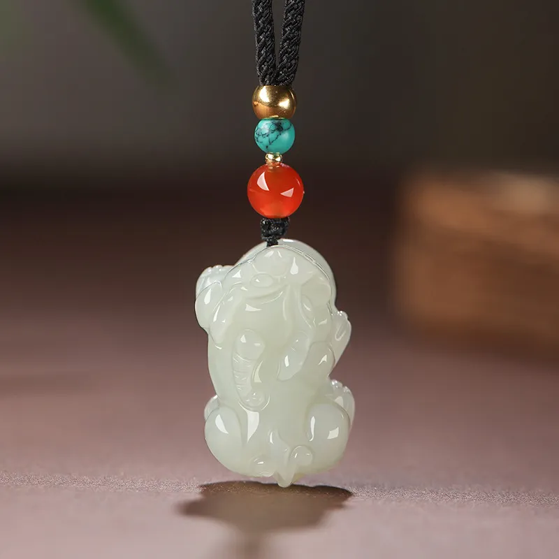 HAPPY BEAN Necklaces White Jade/Pale Greenish White Jade Unisex-2