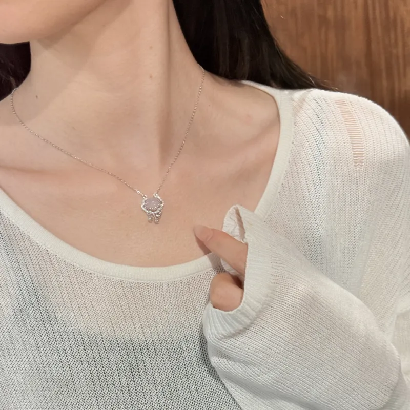 HAPPY BEAN Chalcedony Necklaces Women's-5