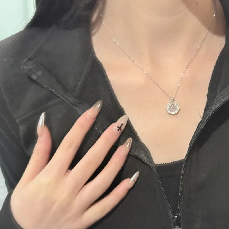 HAPPY BEAN Chalcedony Necklaces Women's-5