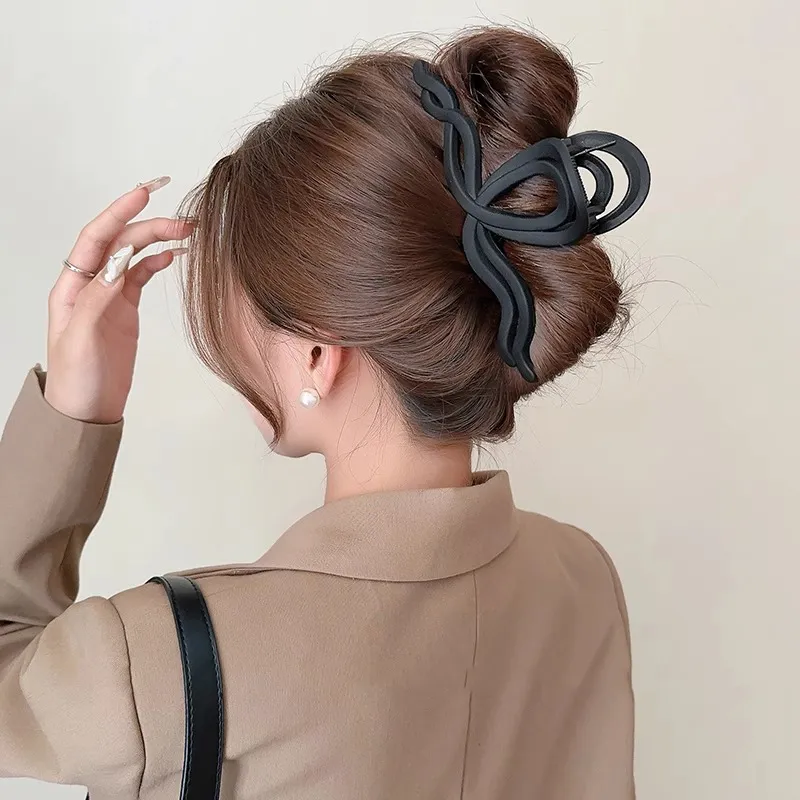 JianKai Acrylic Hair Clips Women's-1