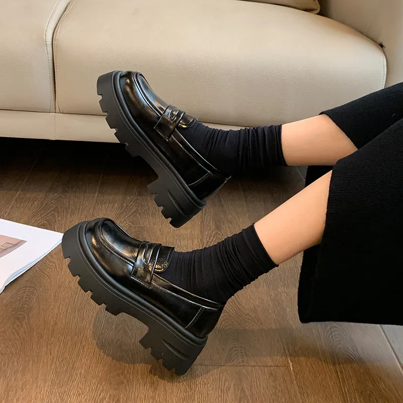 NTOZE Loafers Women's Black-4