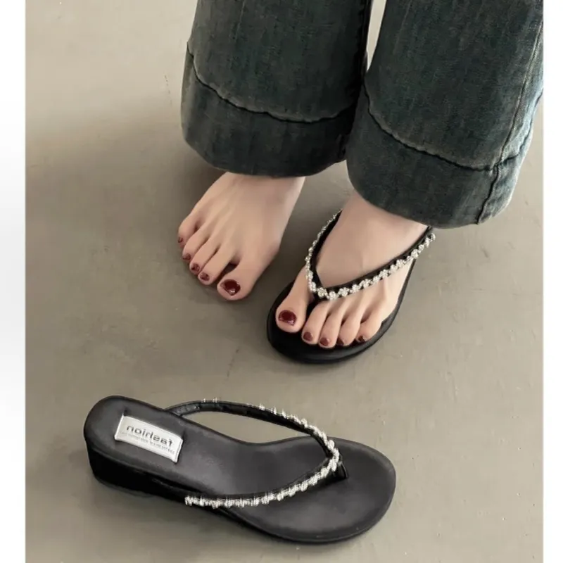 NTOZE Abrasion Resistant Flip Flops Women's Black-2