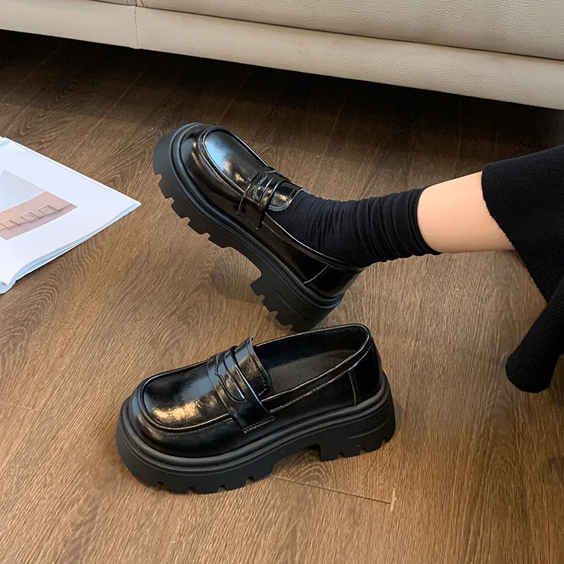 NTOZE Loafers Women's Black-5
