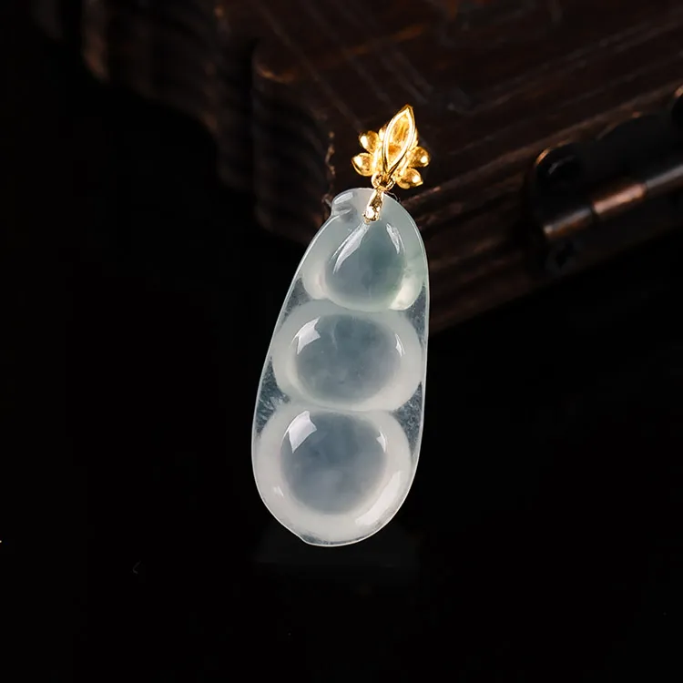 Execute The Blessing Ice Type Jadeite Pendants Unisex-3