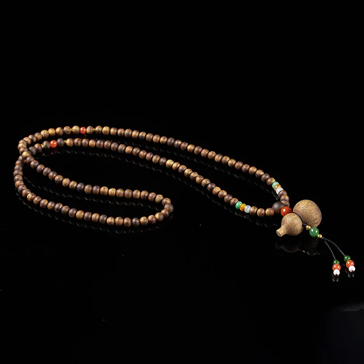 Execute The Blessing Kyara Necklaces Unisex-4