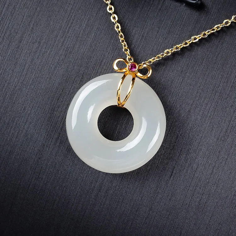Execute The Blessing Pendants White Jade Unisex-1