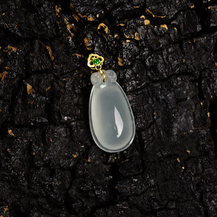 Execute The Blessing Ice Type Jadeite Pendants Unisex-3