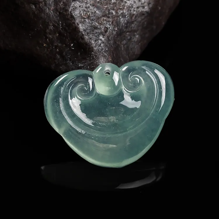 Execute The Blessing Ice Type Pendants Unisex-3