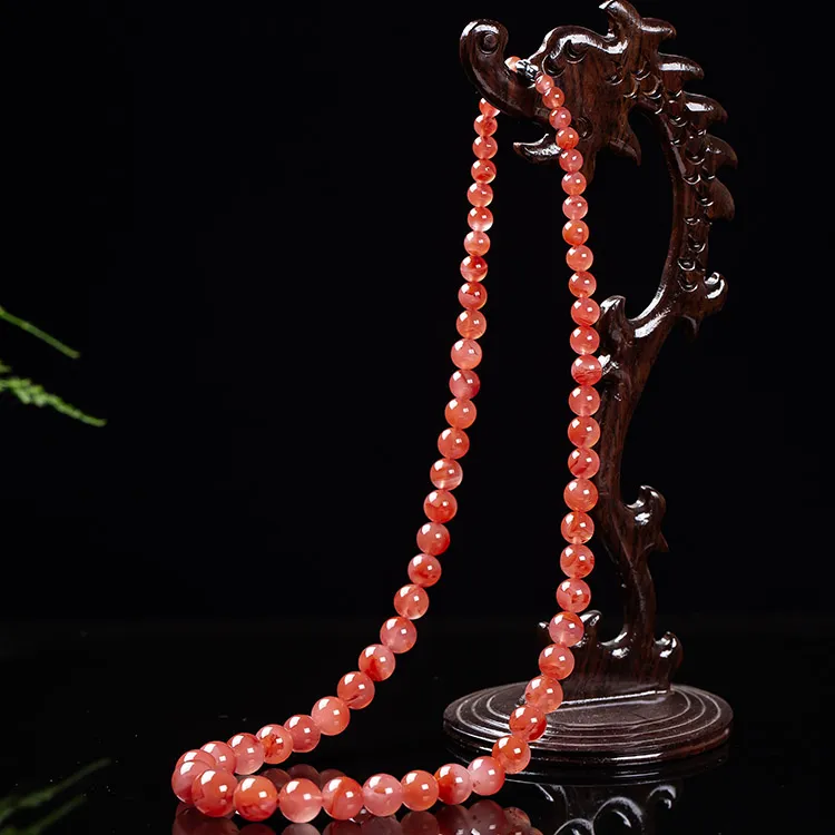 Execute The Blessing South Red Agate Necklaces Unisex-2