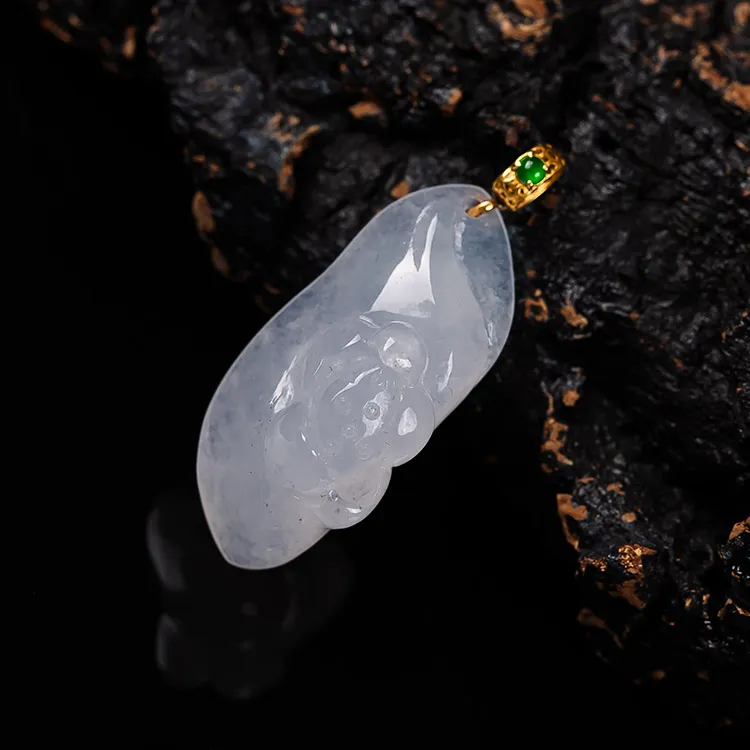Execute The Blessing Ice Type Jadeite Pendants Unisex-3