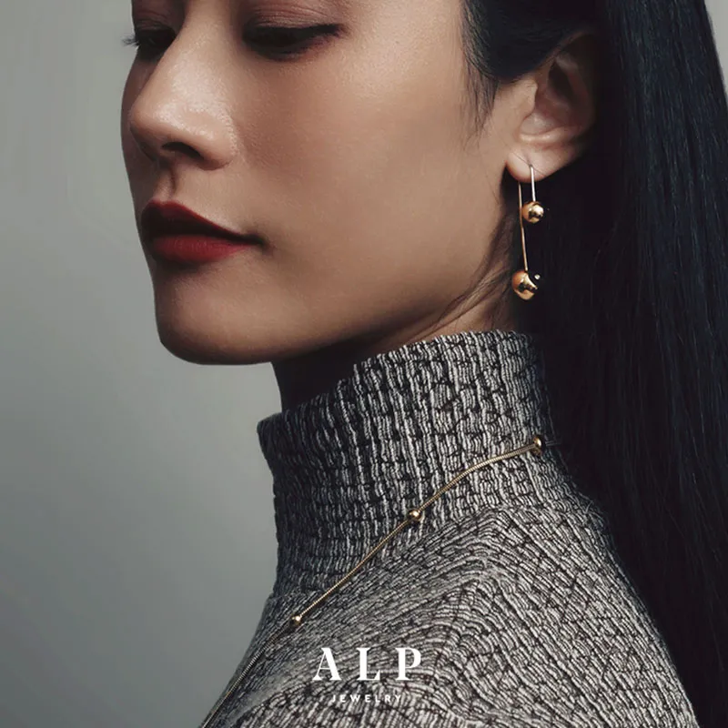 ALP JEWELRY Swarovski Crystal Earrings Unisex-3