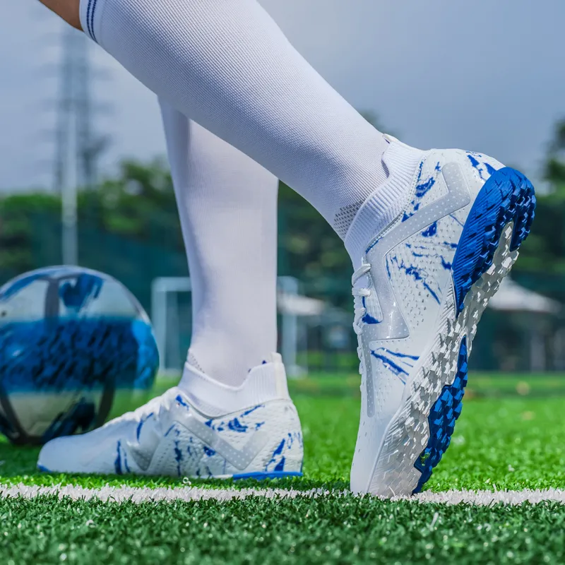 SOURCE Non slip, Wear resistant, Impact resistant Soccer Shoes Unisex-21