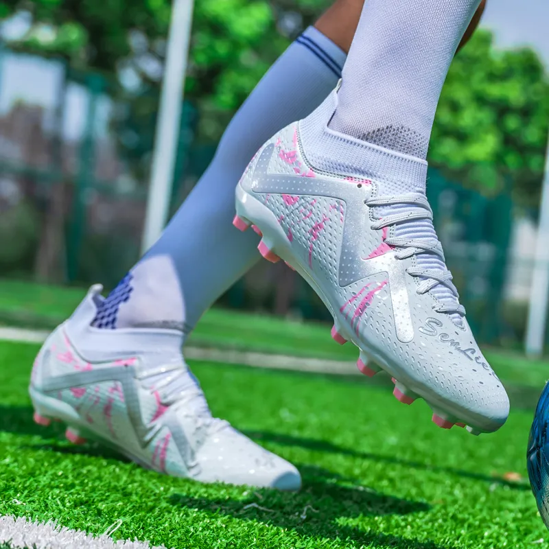 SOURCE Non slip, Wear resistant, Impact resistant Soccer Shoes Unisex-10