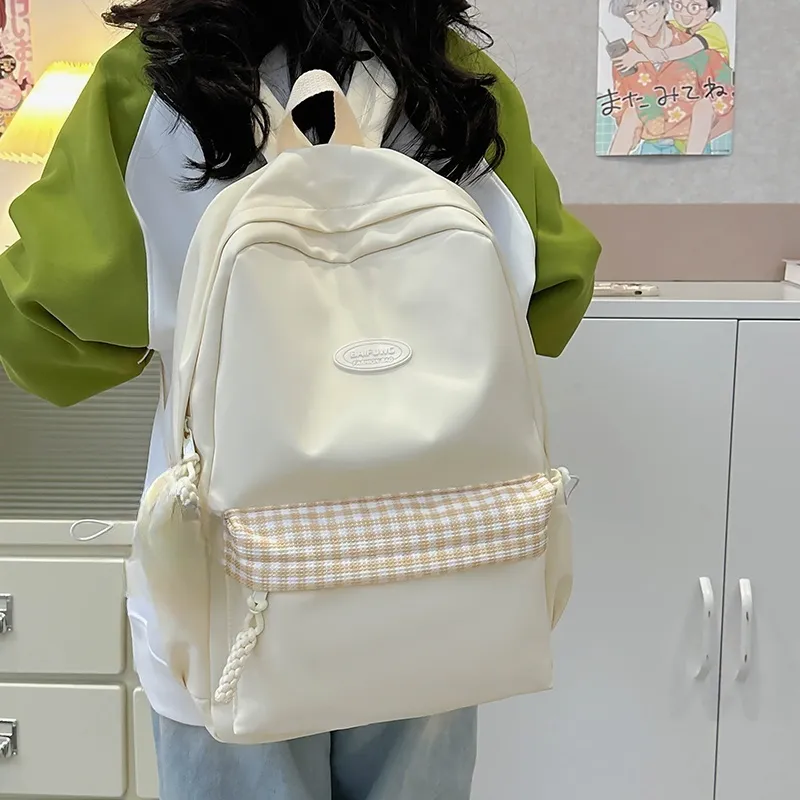 Yalu Nylon Backpack Unisex White/Black/Yellow/Orange/Green-1