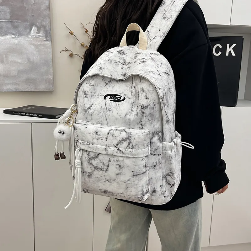 Yalu Nylon Backpack Unisex White/Red/Green/Black-3