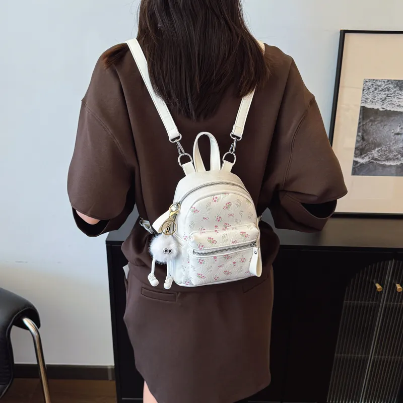 Yalu PU Backpack Unisex White/Silver/Black-21