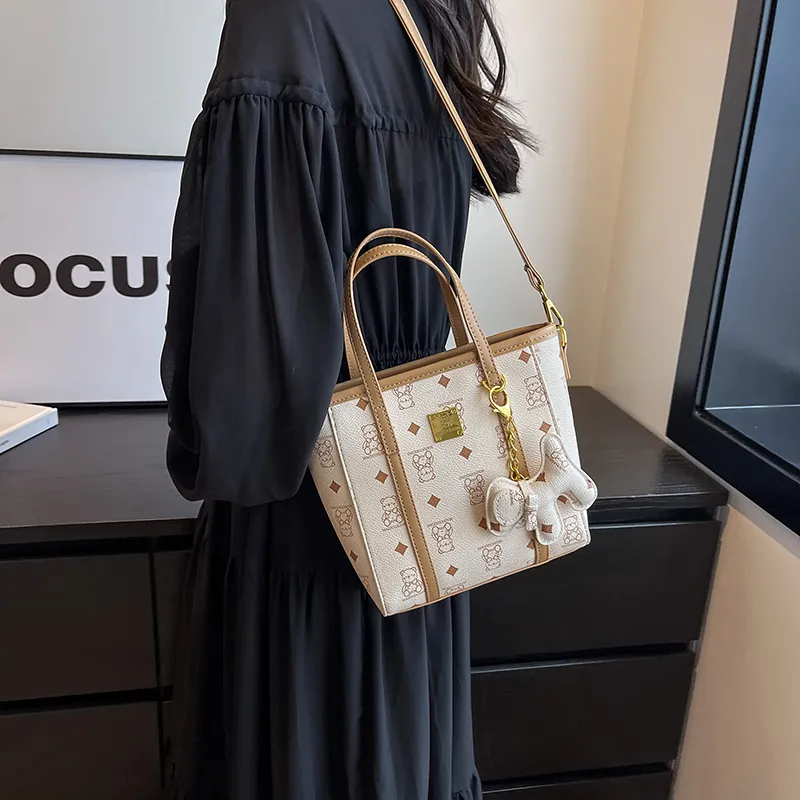Yalu PU Tote Shoulder Bag, Crossbody Bag, Handbag Unisex Ecru/Black/Pink/Brown-3