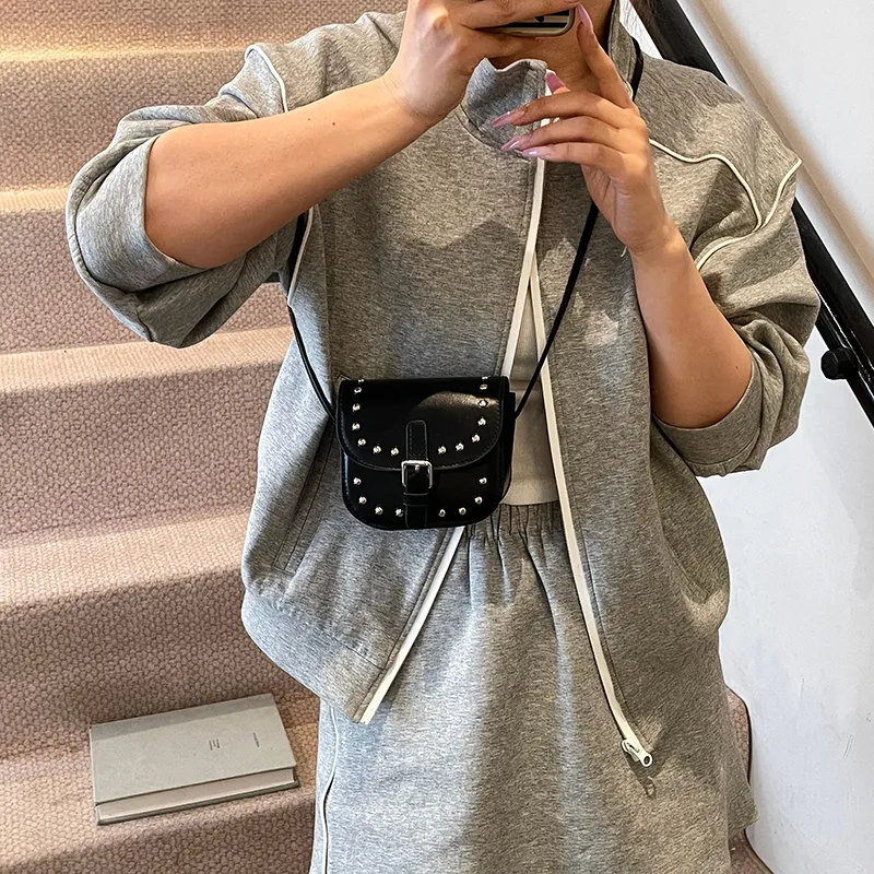 Yalu PU Shoulder Bag Unisex Silver/Pink/Black/Blue/White-16