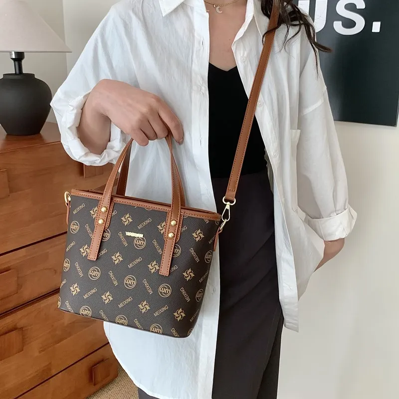 Yalu PU Handbag Unisex Little Tree Brown/Windmill Brown/Four Leaf Clover/1987 Brown-4