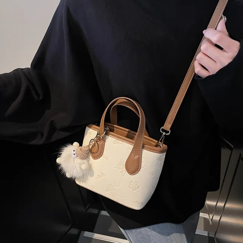 Yalu PU Handbag Regular Unisex White/Black/Pink/Brown-2