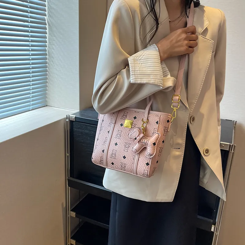 Yalu PU Tote Shoulder Bag, Crossbody Bag, Handbag Unisex Ecru/Black/Pink/Brown-9