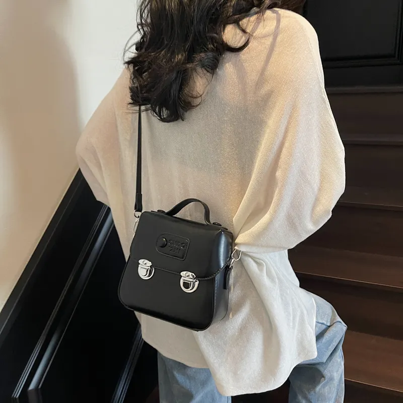 Yalu PU Handbag Unisex White/Silver/Black/Pink/Yellow-18