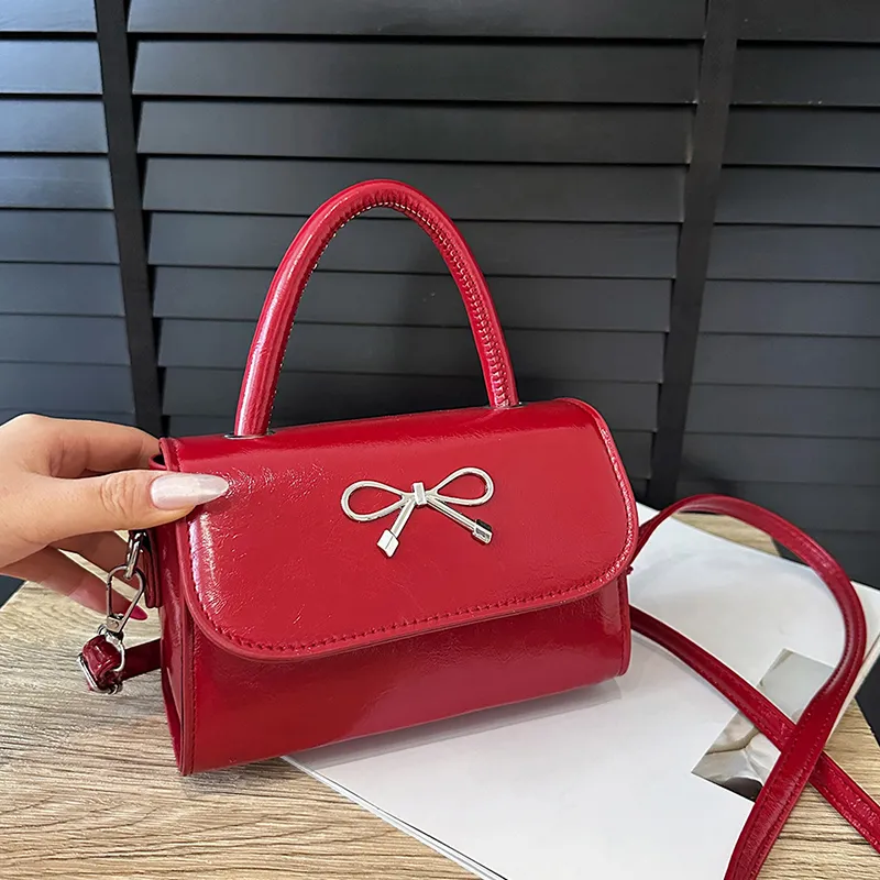 Yalu PU Crossbody Handbag Unisex Black/Red/Silver/Pink-6