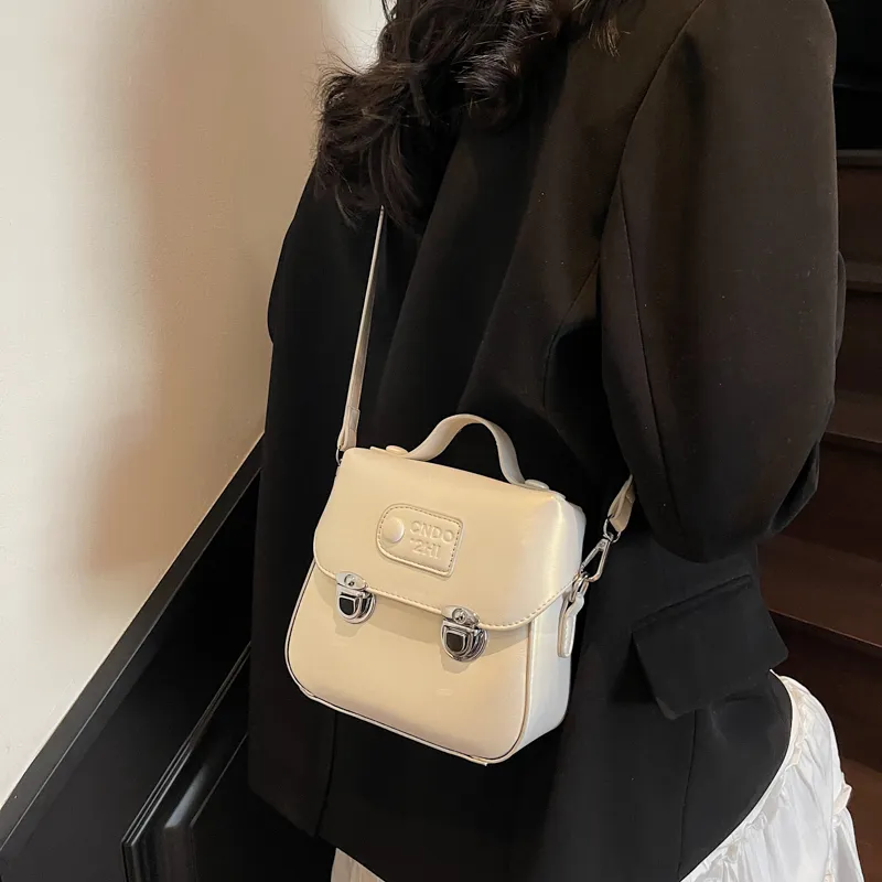 Yalu PU Handbag Unisex White/Silver/Black/Pink/Yellow-1