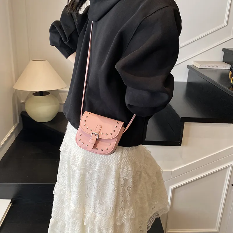 Yalu PU Shoulder Bag Unisex Silver/Pink/Black/Blue/White-7